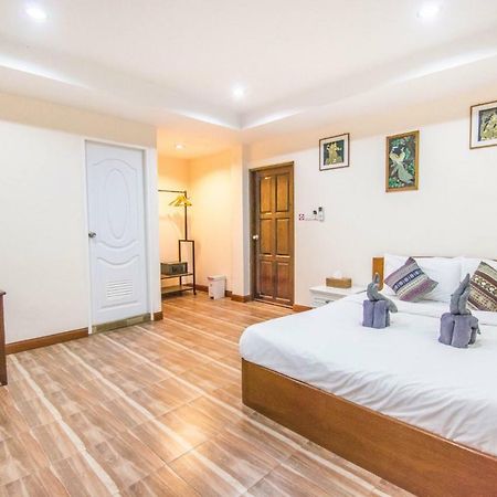 Hotel Peng Jai à Chiang Mai Extérieur photo