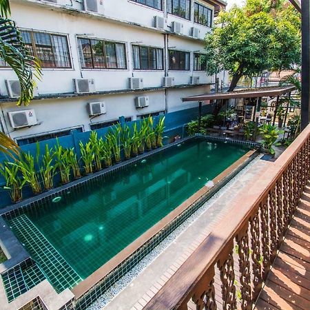 Hotel Peng Jai à Chiang Mai Extérieur photo