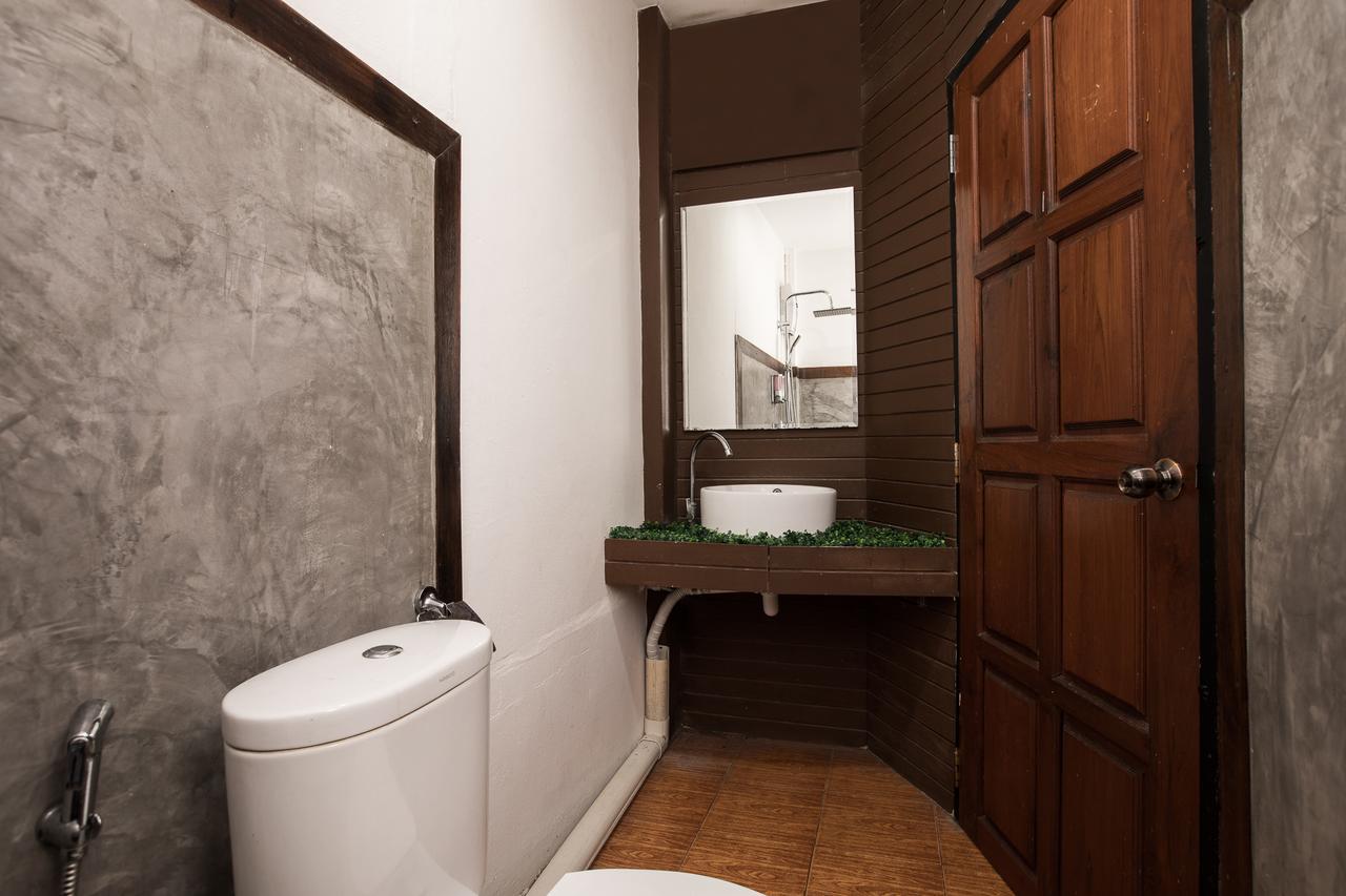 Hotel Peng Jai à Chiang Mai Extérieur photo