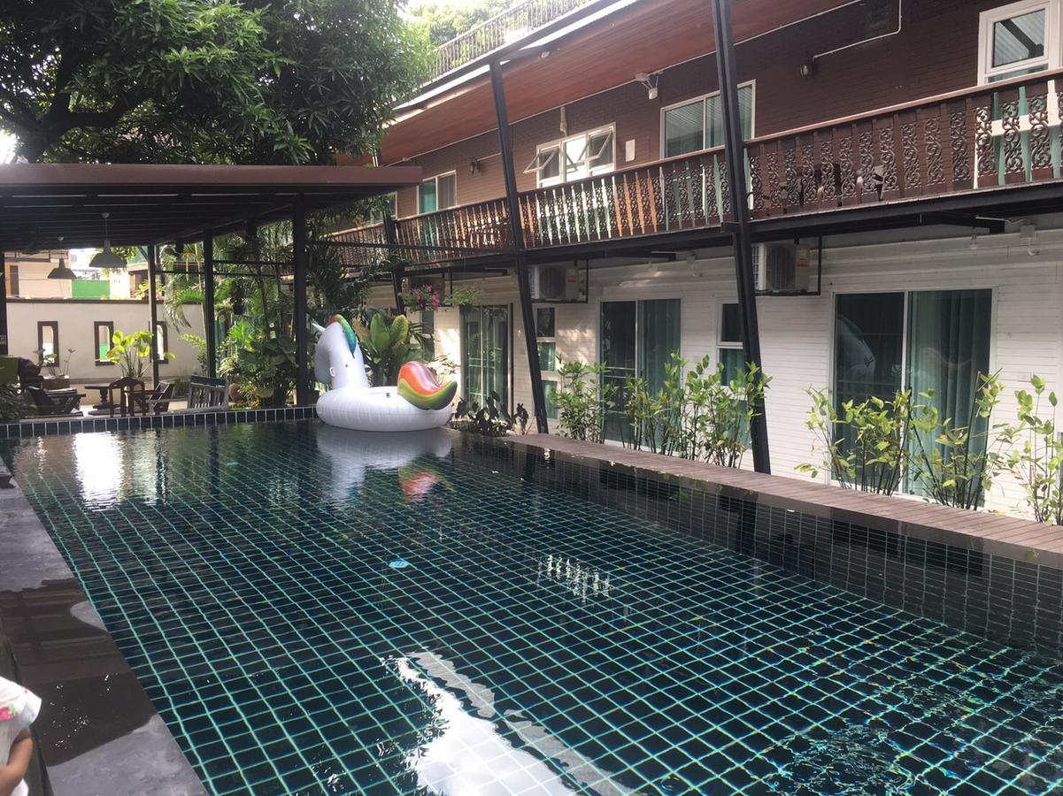 Hotel Peng Jai à Chiang Mai Extérieur photo